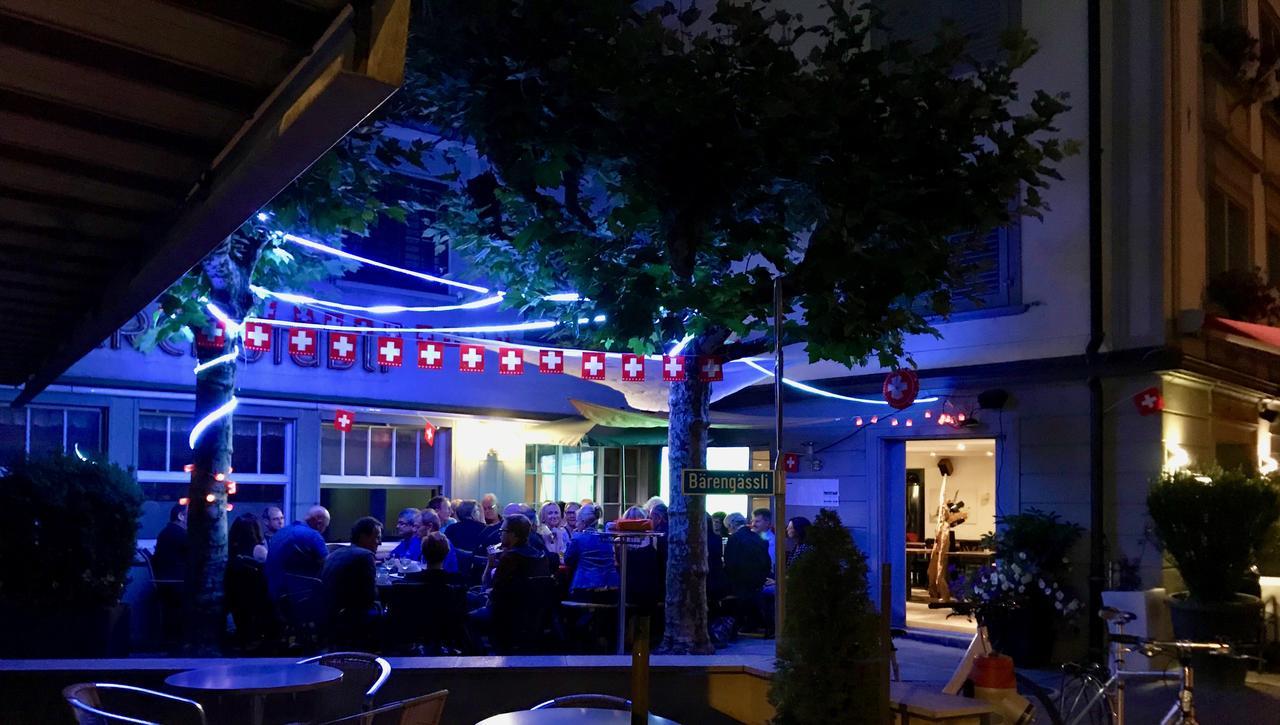 Hotel Baeren Lachen Exterior photo
